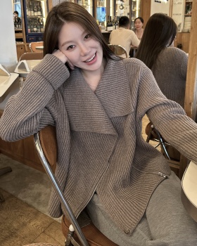 Knitted autumn and winter coat zip double color sweater for women
