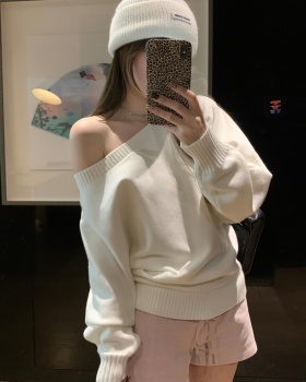 Strapless oblique collar sweater slim tops