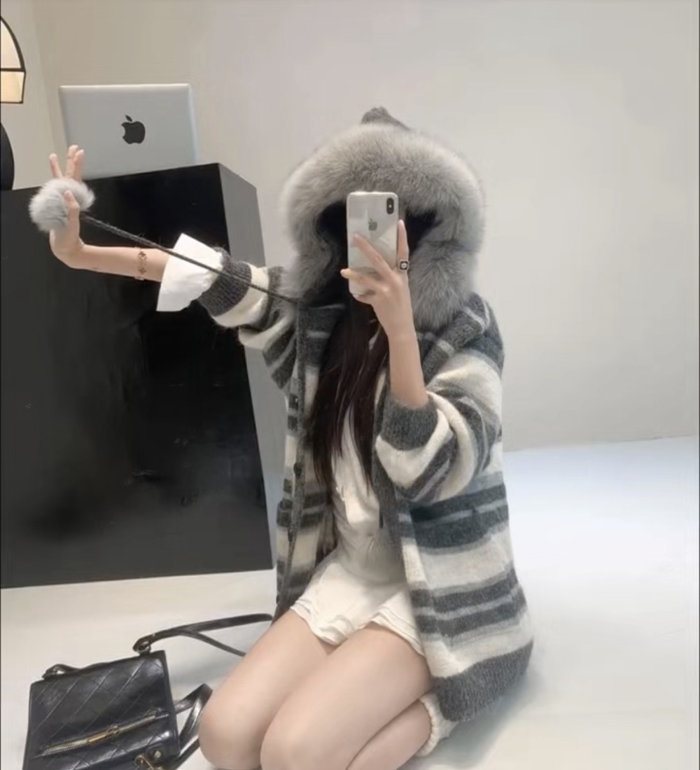 Mixed colors fur collar fashion coat knitted stripe cardigan