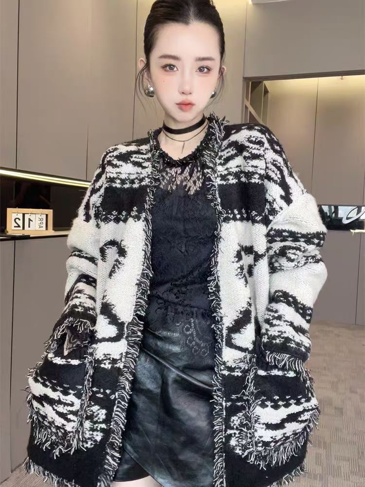 Long autumn cardigan knitted burr sweater for women