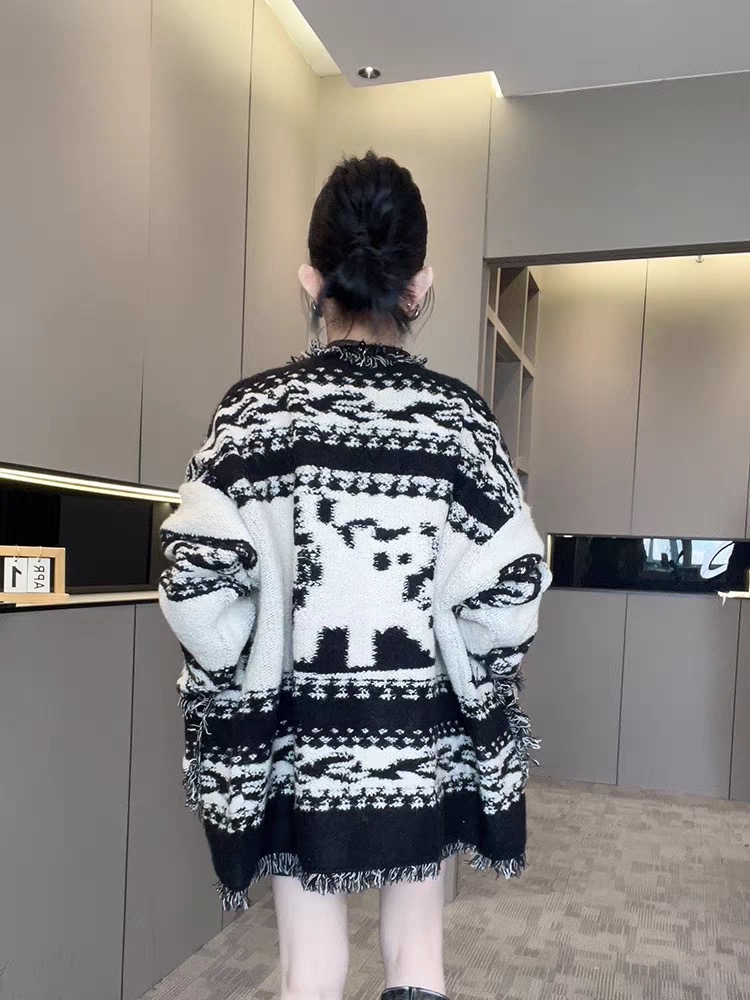 Long autumn cardigan knitted burr sweater for women