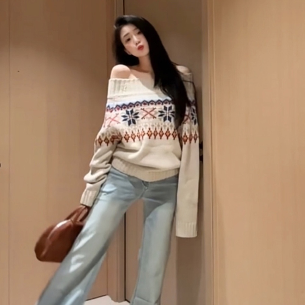 Autumn and winter lazy flat shoulder jacquard sweater