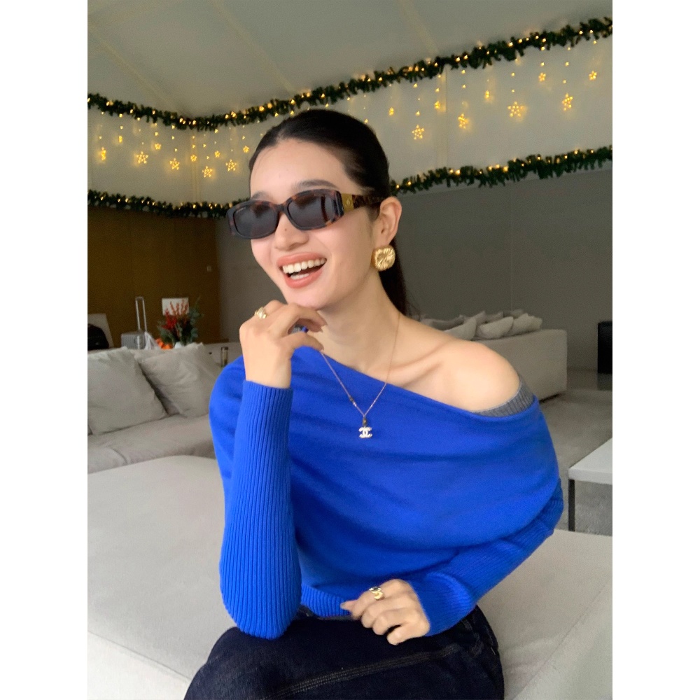 Mixed colors tender sweater splice tops for women
