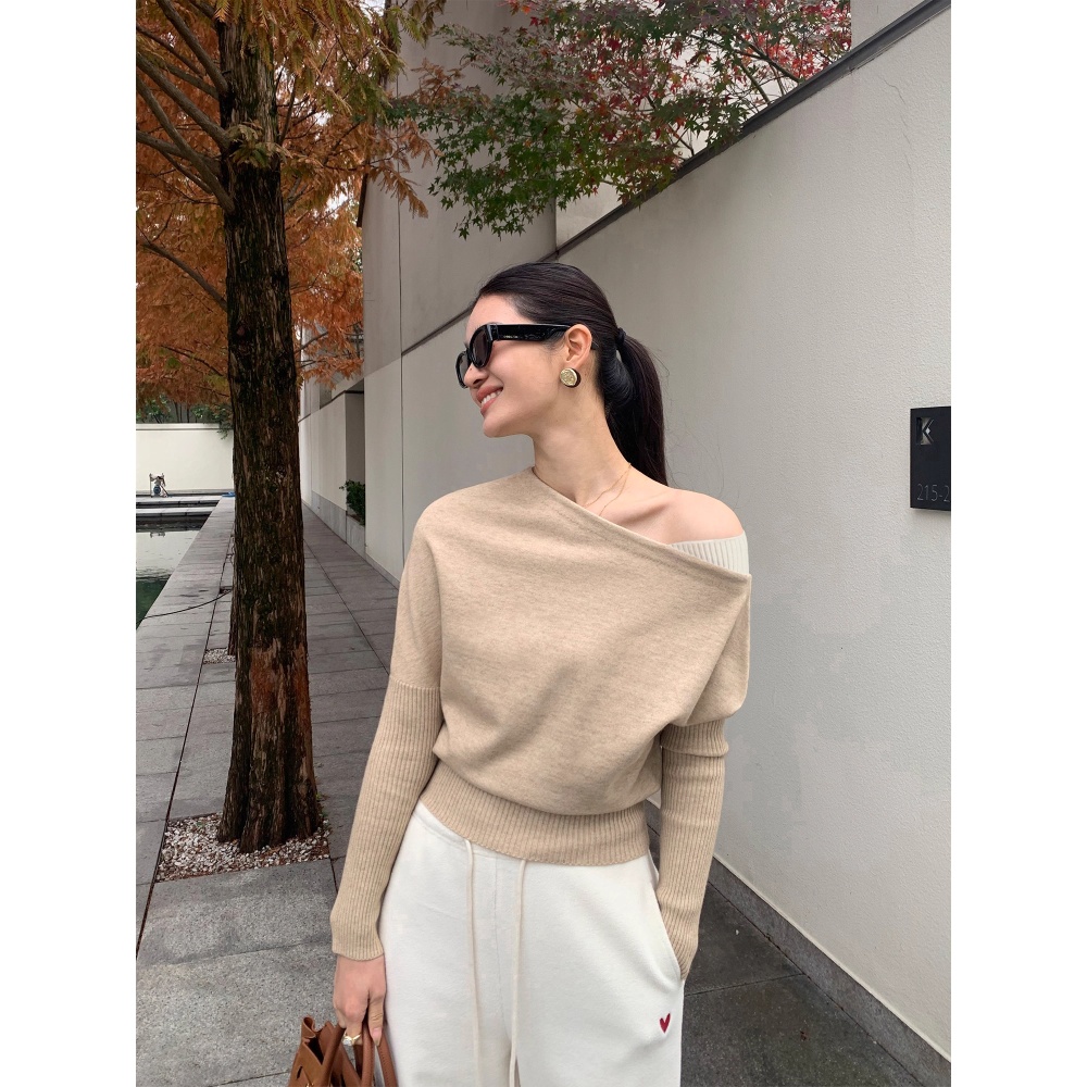 Mixed colors tender sweater splice tops for women