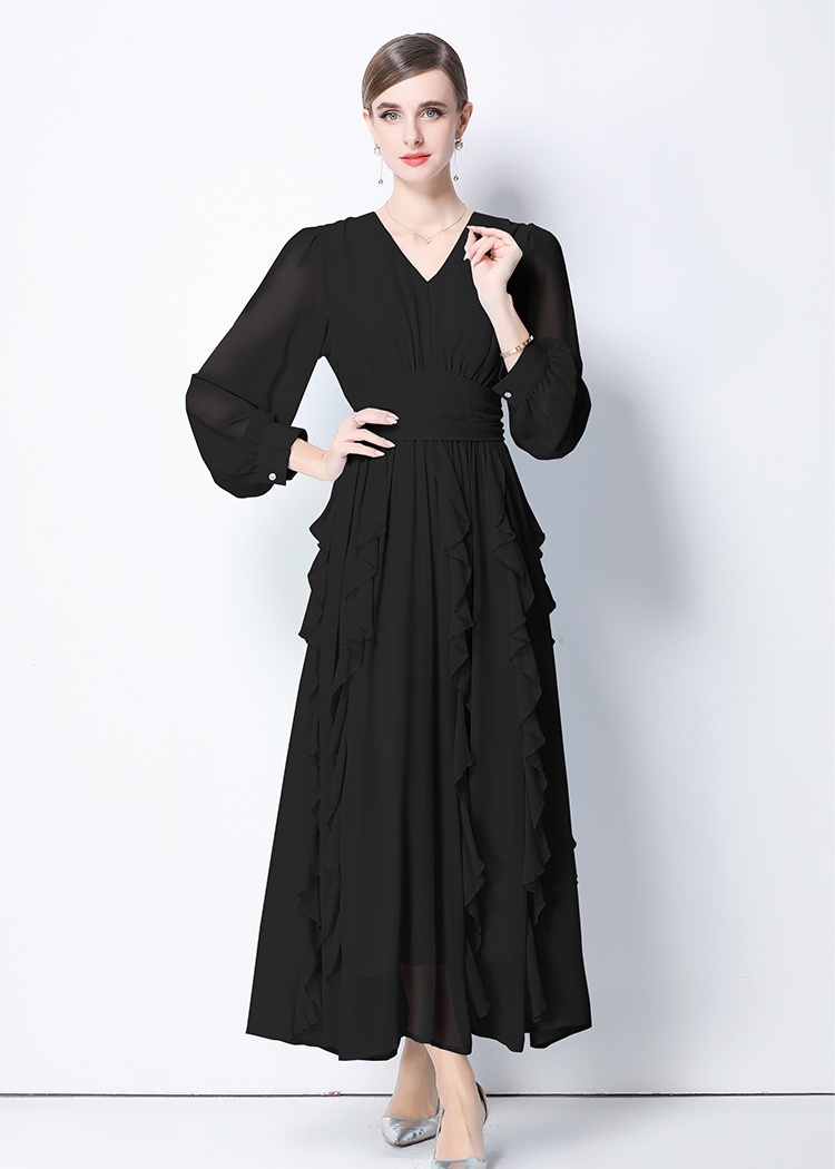 Elegant light luxury France style pure dress