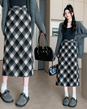 Korean style woolen long thick large yard plaid skirt