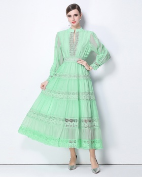 Retro lantern sleeve splice lace V-neck dress