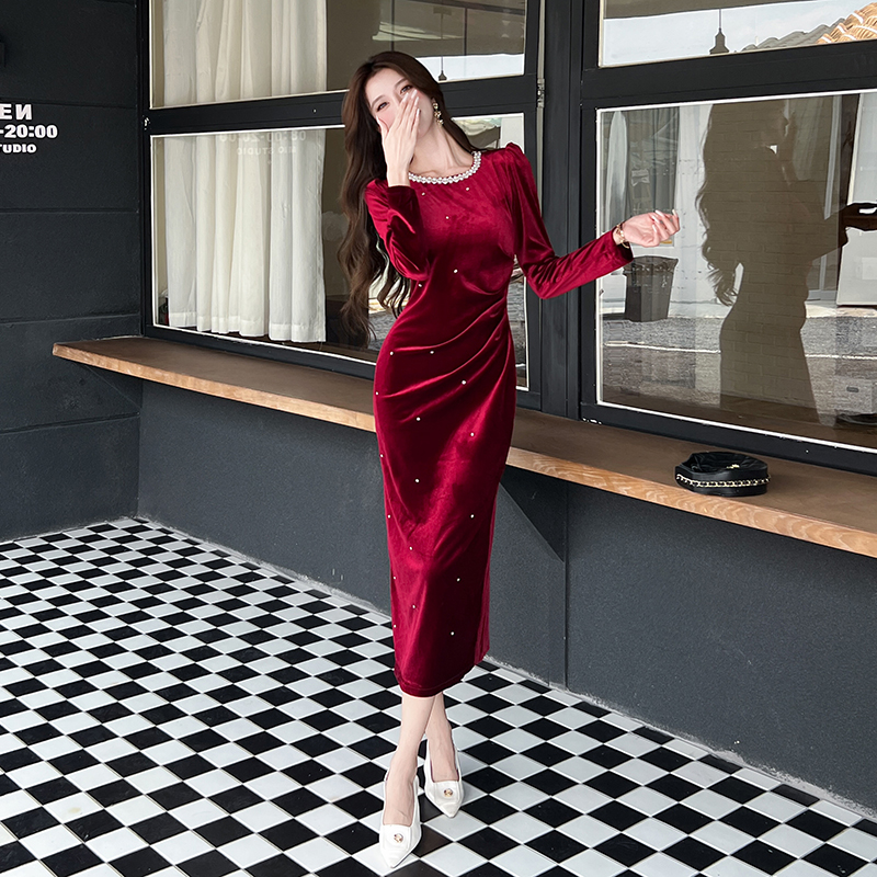 Fashion package hip long dress autumn golden velvet dress