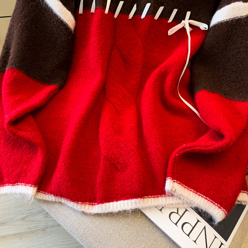 Niche V-neck splice sweater for women