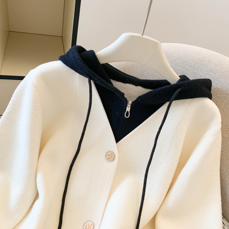 Knitted Korean style tops short cardigan for women
