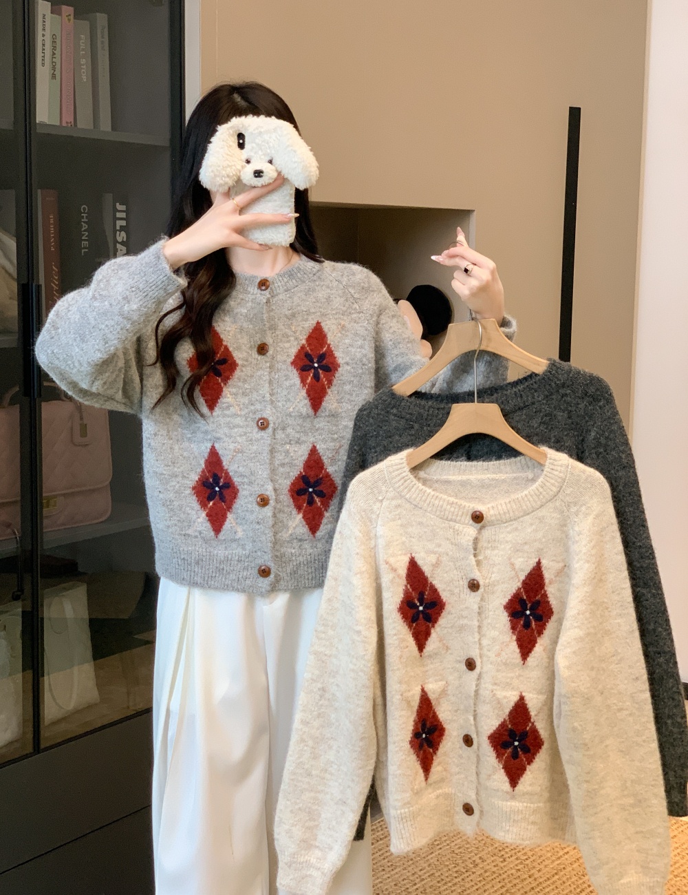Embroidery round neck quilted sweater lazy retro cardigan
