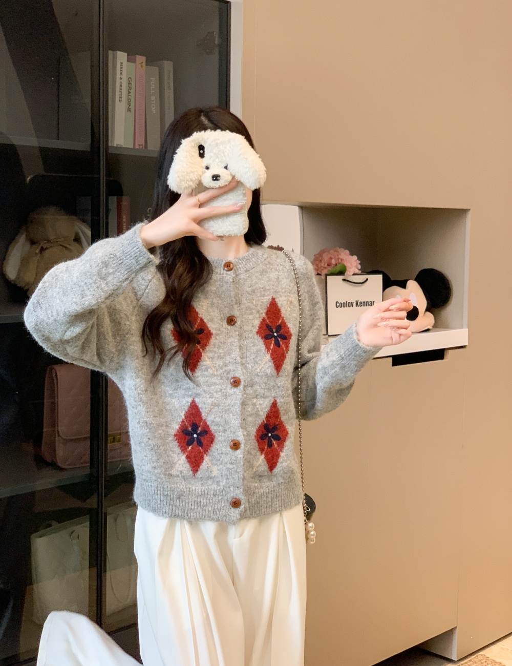 Embroidery round neck quilted sweater lazy retro cardigan