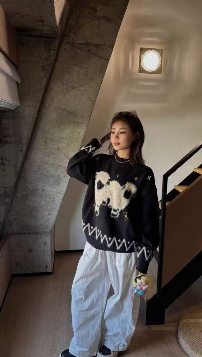 All-match thermal plush jacquard sweater
