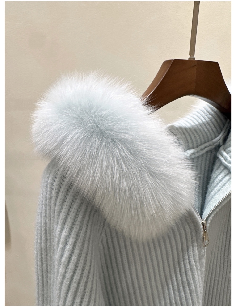 Fox fur collar zip coat short sweater for women