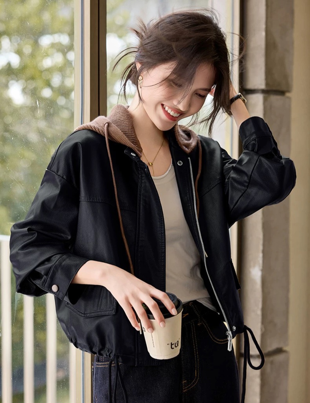 Retro removable hat plus velvet coat for women
