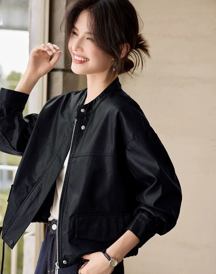 Retro removable hat plus velvet coat for women