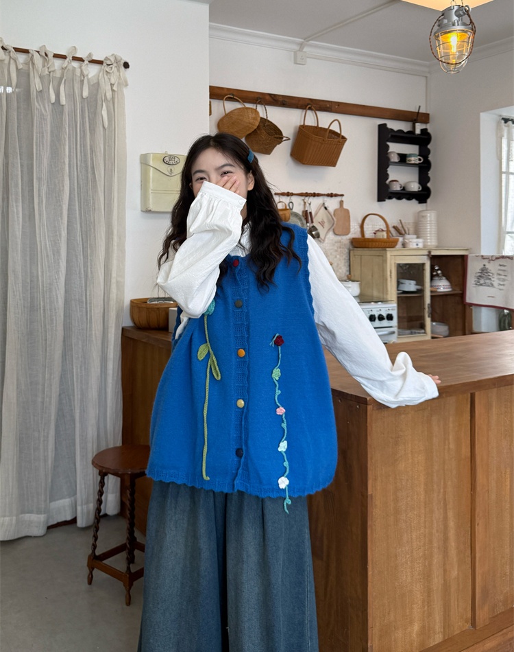 Art loose sweater embroidered waistcoat for women