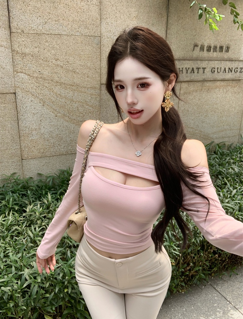 Sexy slim T-shirt flat shoulder long sleeve tops for women