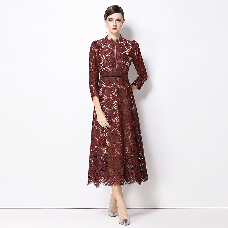 Light luxury round neck hollow slim France style dress