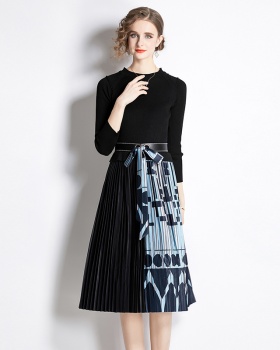 Fashion pleated printing splice autumn and winter dress