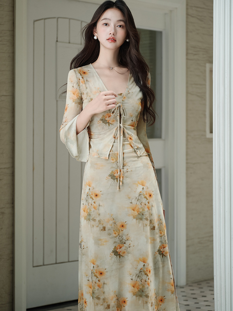 Sling outside the ride dress painting cardigan 2pcs set