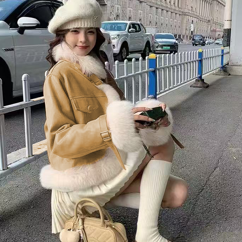 Winter fur coat jacket for women