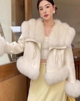 Elmo fur coat sheepskin shawl for women