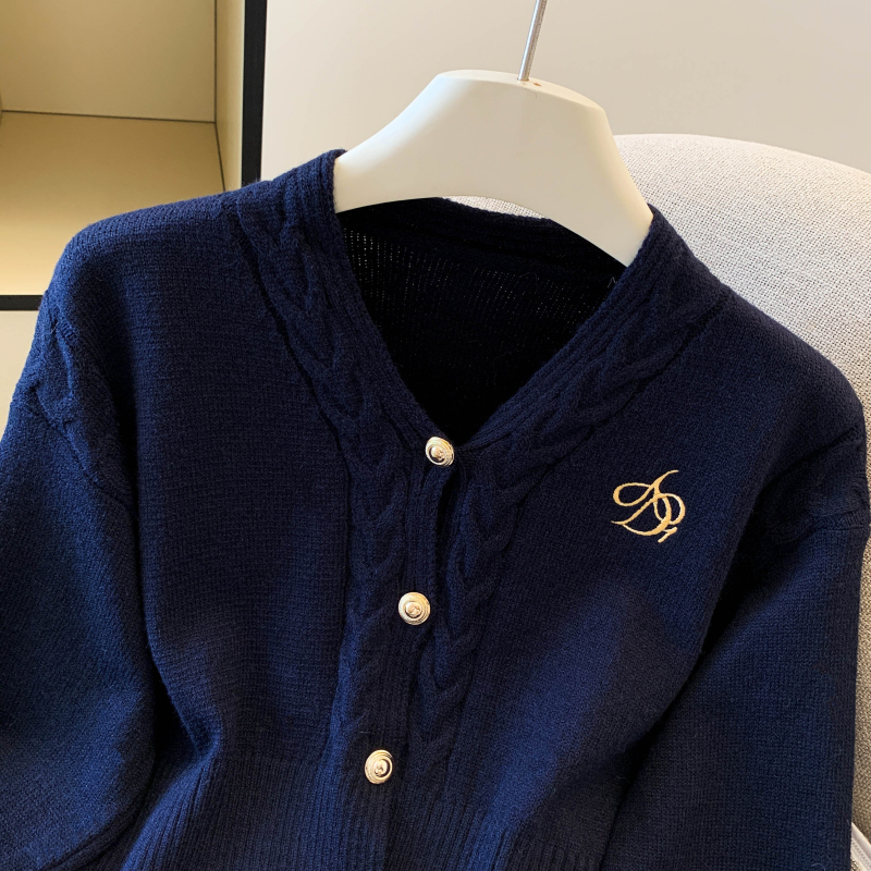 Spring and autumn cardigan inside the ride sweater