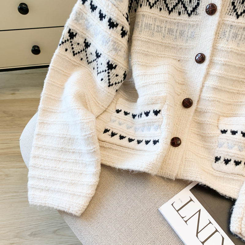Pocket decoration cardigan winter sweater for women