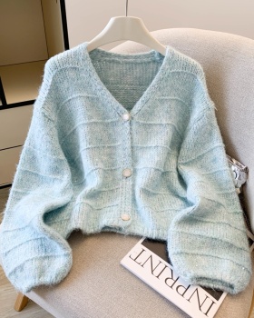 Knitted V-neck niche coat Western style thick tops