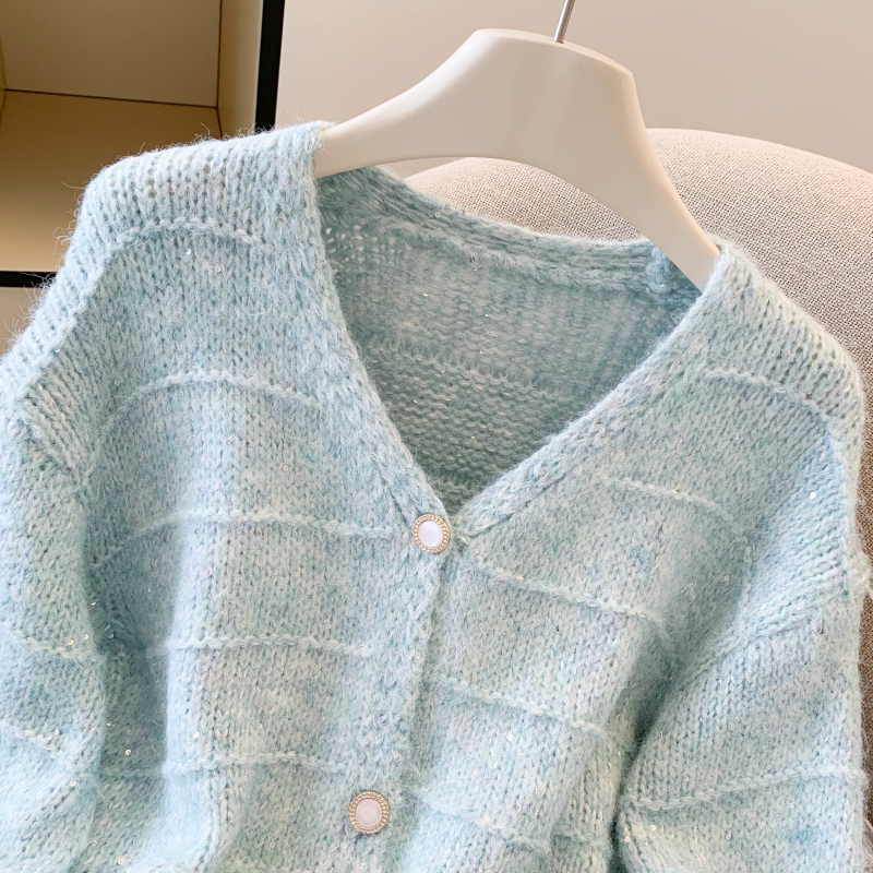 Knitted V-neck niche coat Western style thick tops