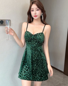 Summer sling T-back retro pinched waist dress for women