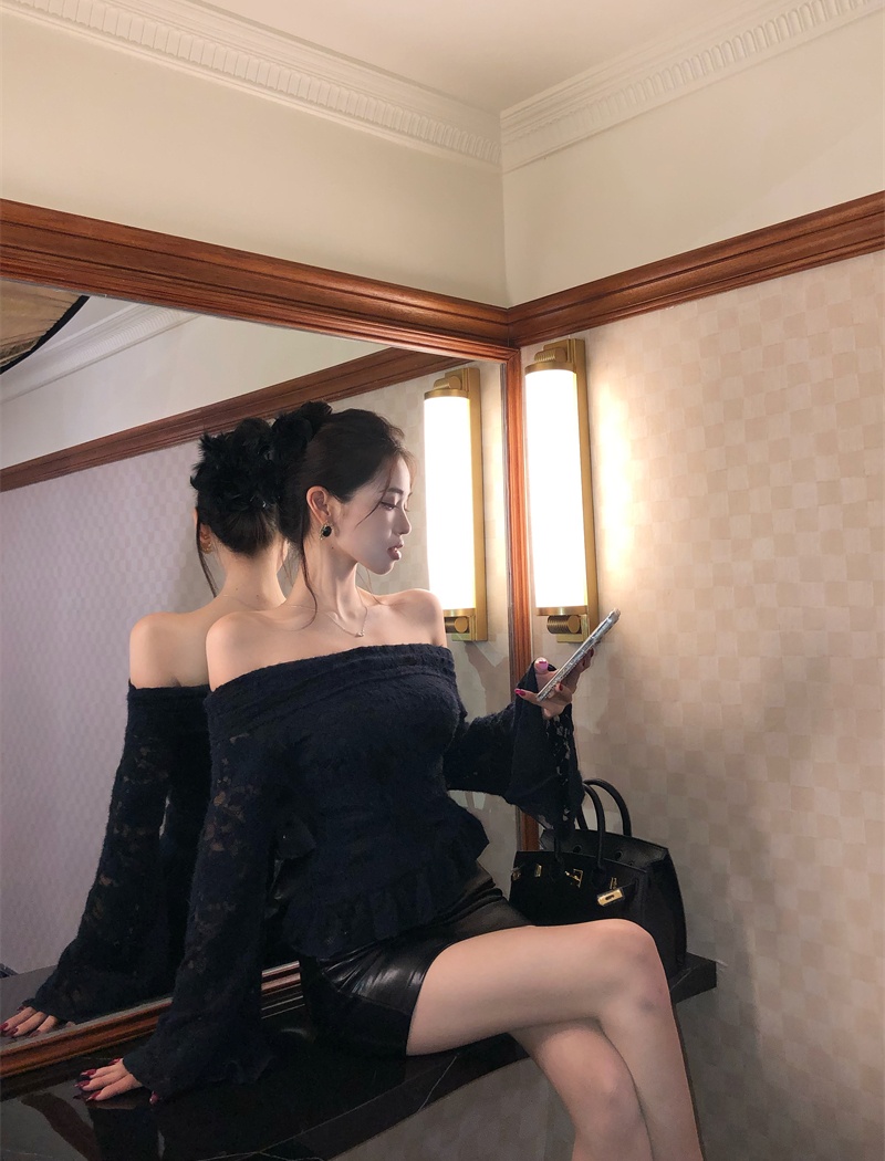 Long sleeve lace bottoming shirt autumn tops for women