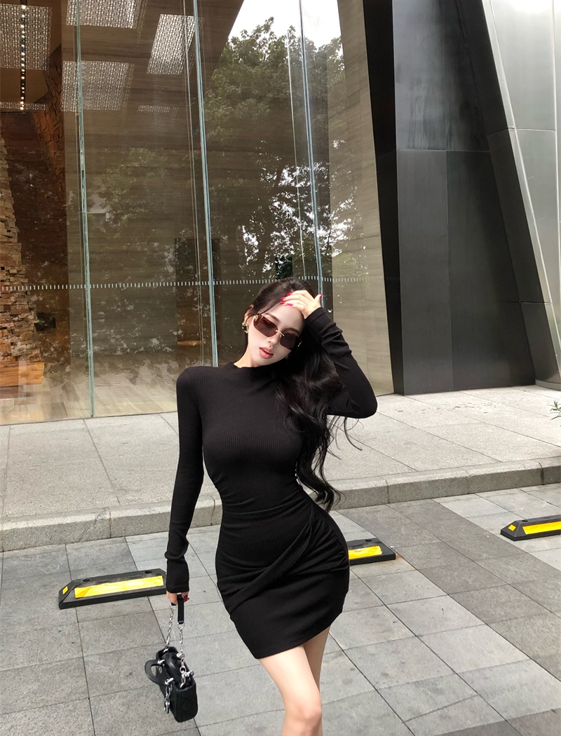 Long sleeve knitted pit stripe package hip dress