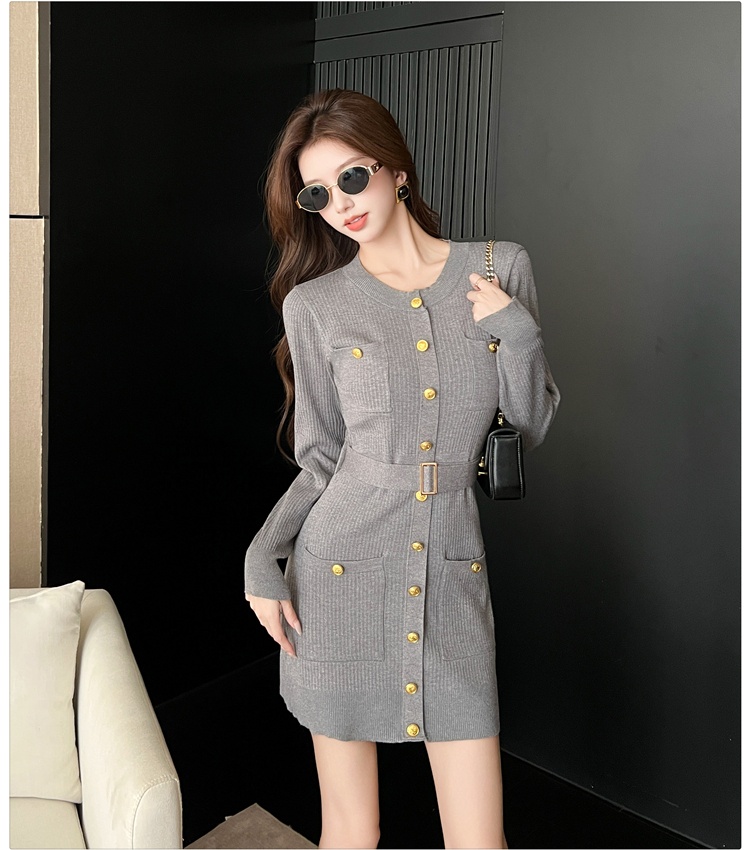 Round neck belt knitted T-back for women