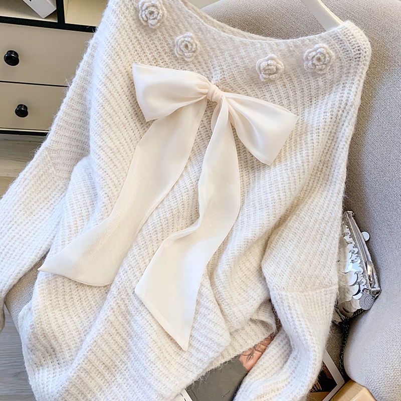Bow tops temperament sweater for women