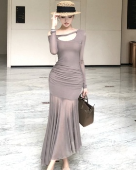 Hollow long sleeve slim long sloping shoulder dress