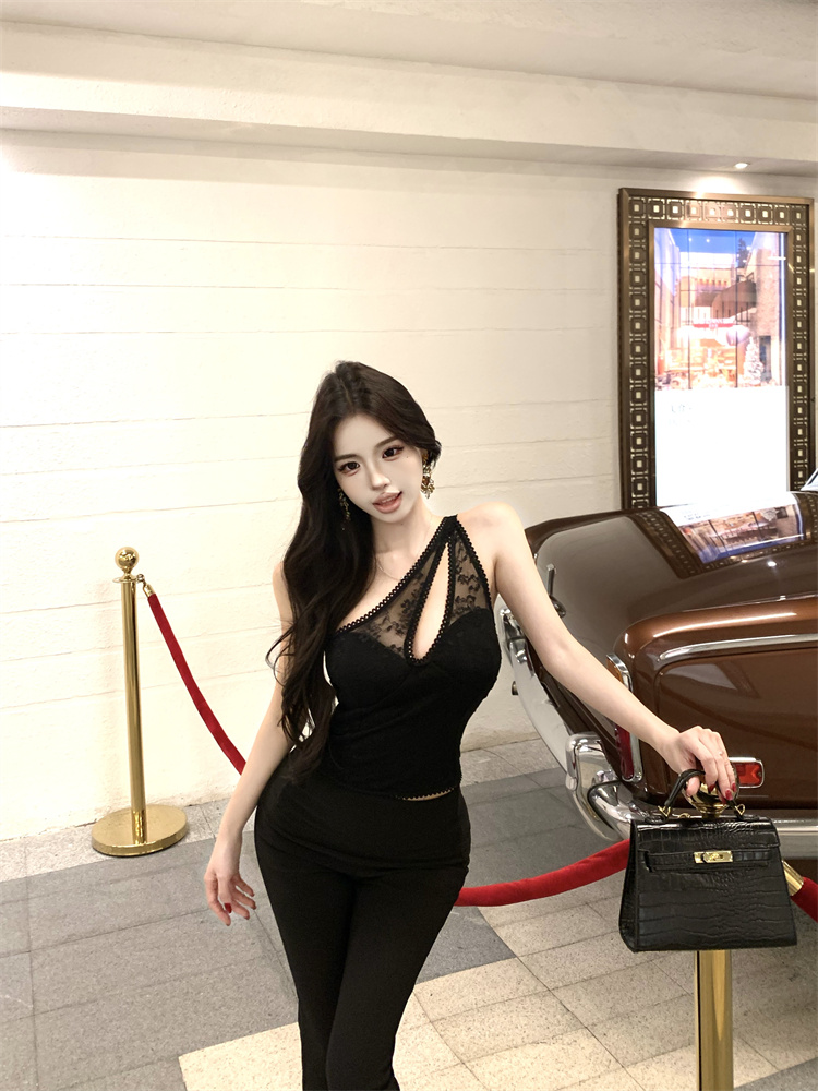 Spicegirl hollow sloping shoulder slim bottoming lace vest