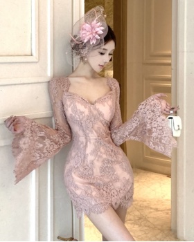 Spicegirl trumpet sleeves slim package hip short dress