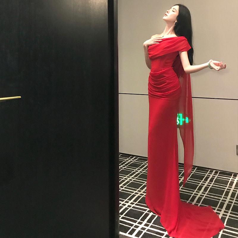 Wedding red banquet evening dress bride niche dress