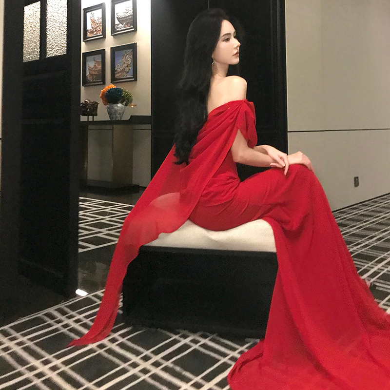 Wedding red banquet evening dress bride niche dress