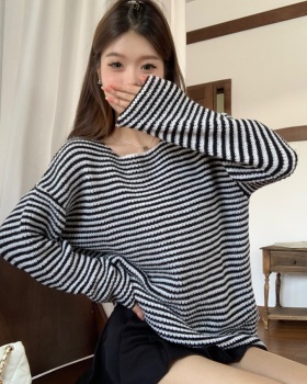 Autumn and winter classic T-shirt all-match tops for women
