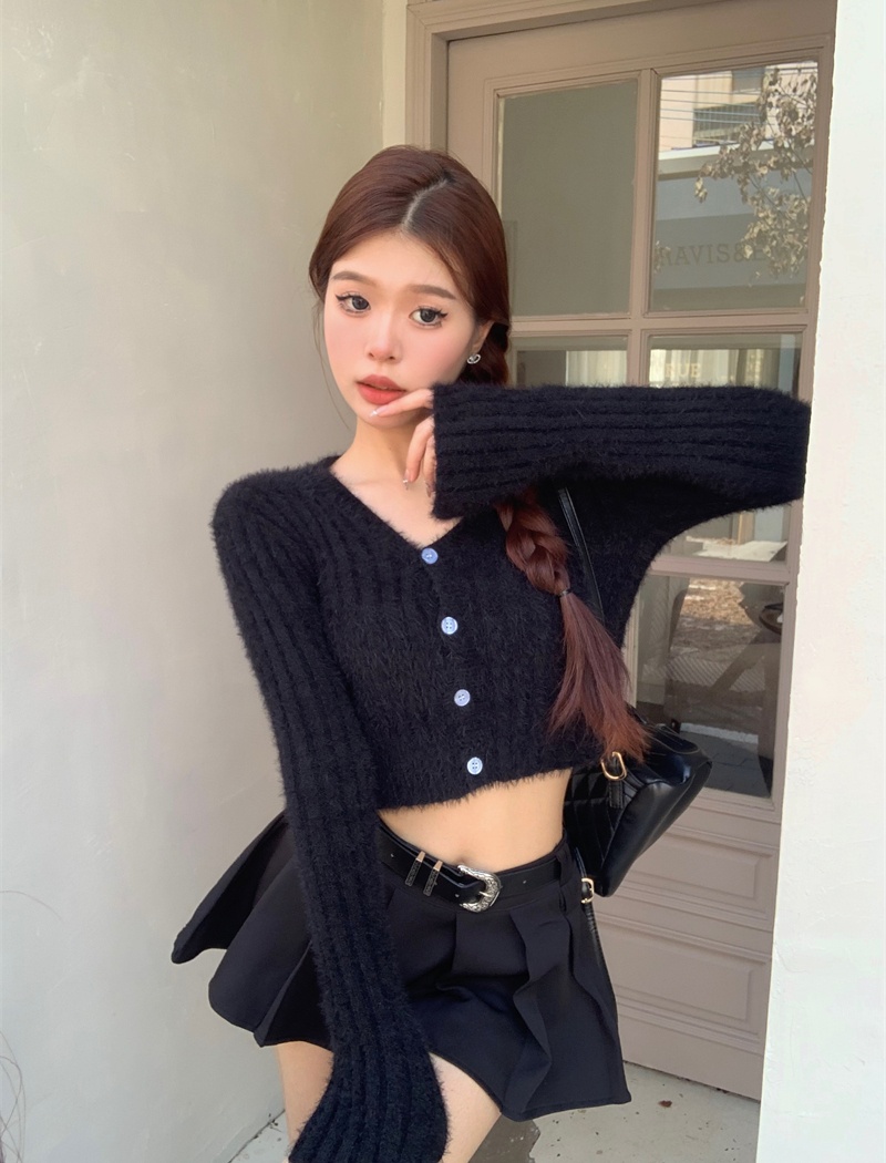 Autumn and winter single-breasted coat V-neck cardigan
