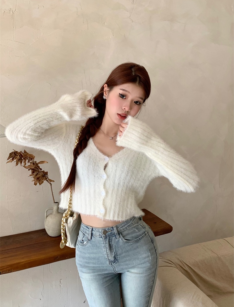 Autumn and winter single-breasted coat V-neck cardigan