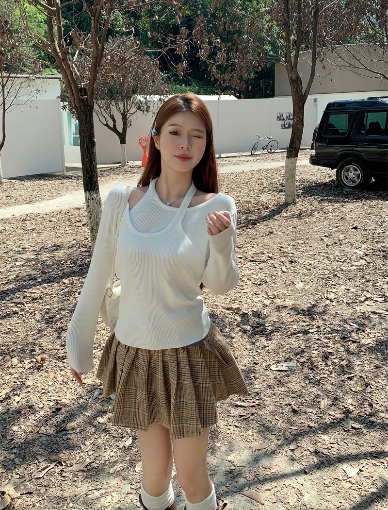 Pseudo-two long sleeve sweater enticement tops