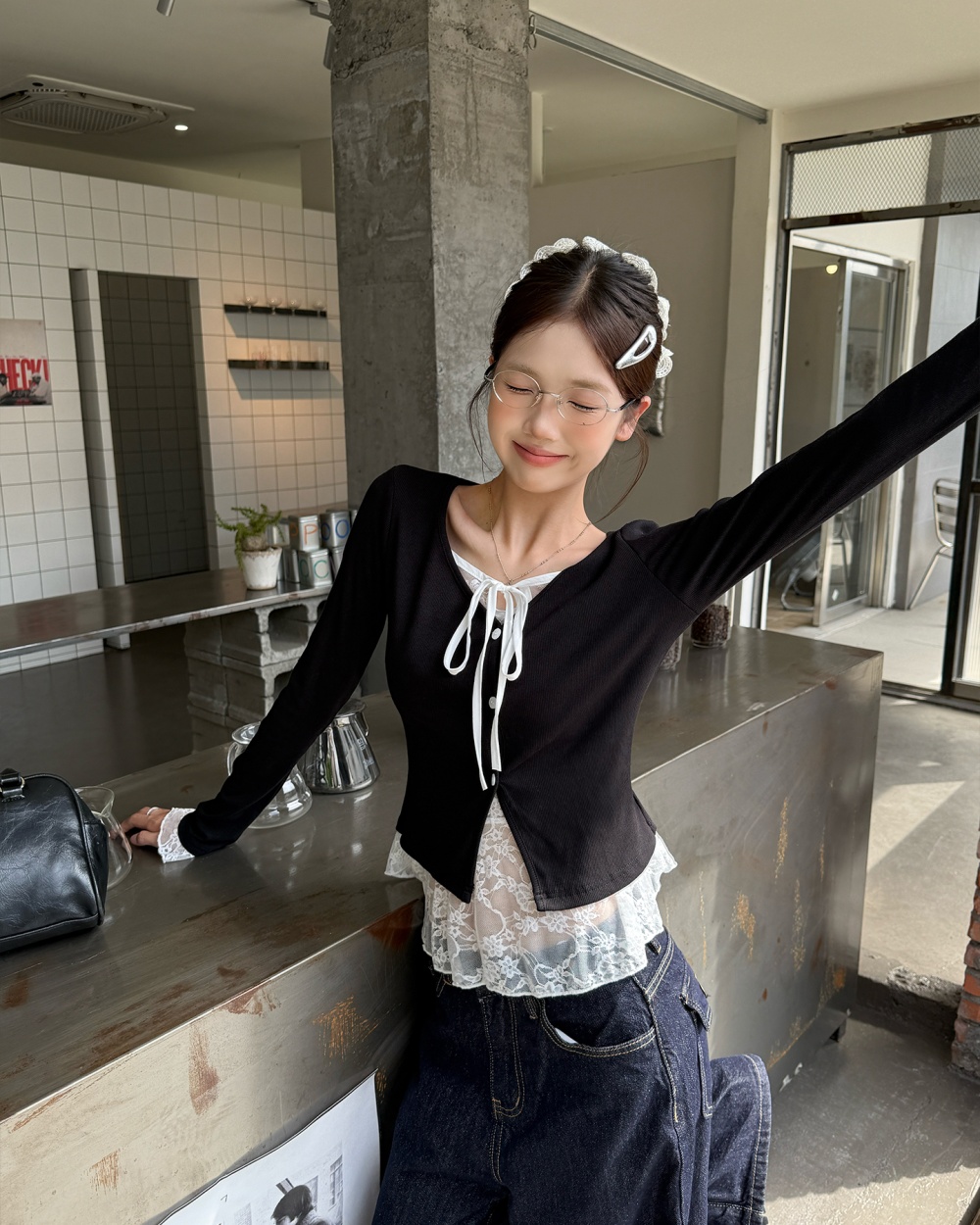 Lace T-shirt long sleeve bottoming shirt for women