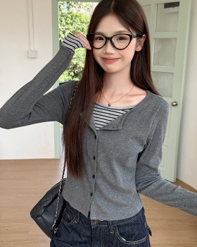 Autumn short bottoming shirt inside the ride tops
