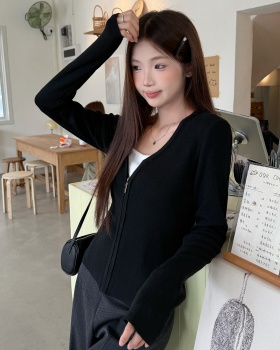 Black zip coat inside the ride long sleeve cardigan