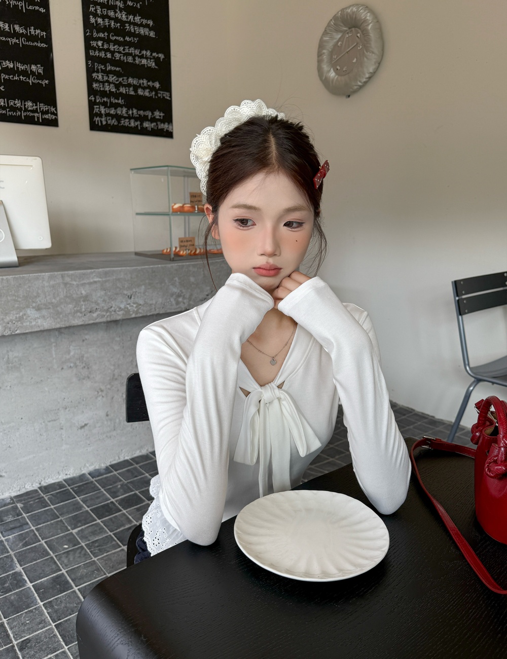 Inside the ride bandage bottoming shirt for women