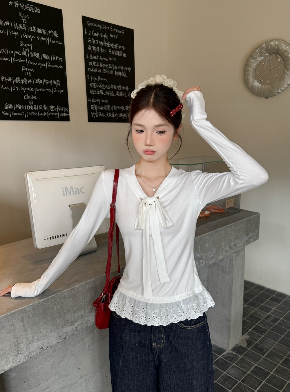 Inside the ride bandage bottoming shirt for women